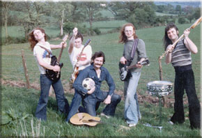Starry Eyed And Laughing with Dan Loggins at Rockfield Starry Eyed And Laughing with Dan Loggins at Rockfield