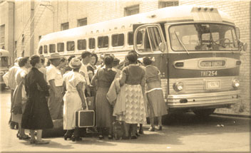 1951 GM-4103 Trailways People Carrier (Photo courtesy of Tom Collins Collection, Washington DC)